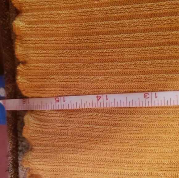 𝅺SHEIN Short Cut Shirt yellow size large - Picture 7 of 7